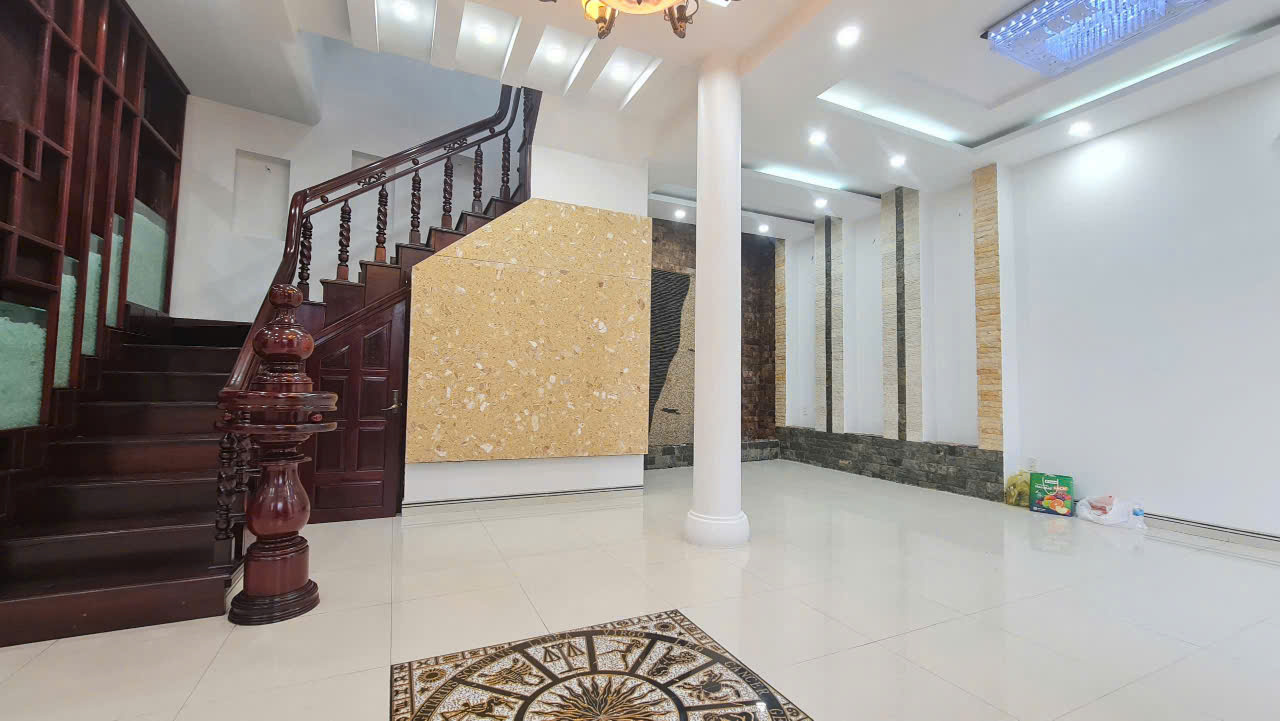 🌈Bán Nhà đẹp 3 tầng mặt tiền số 05 đường Đồng Nai  - Tp Nha Trang
