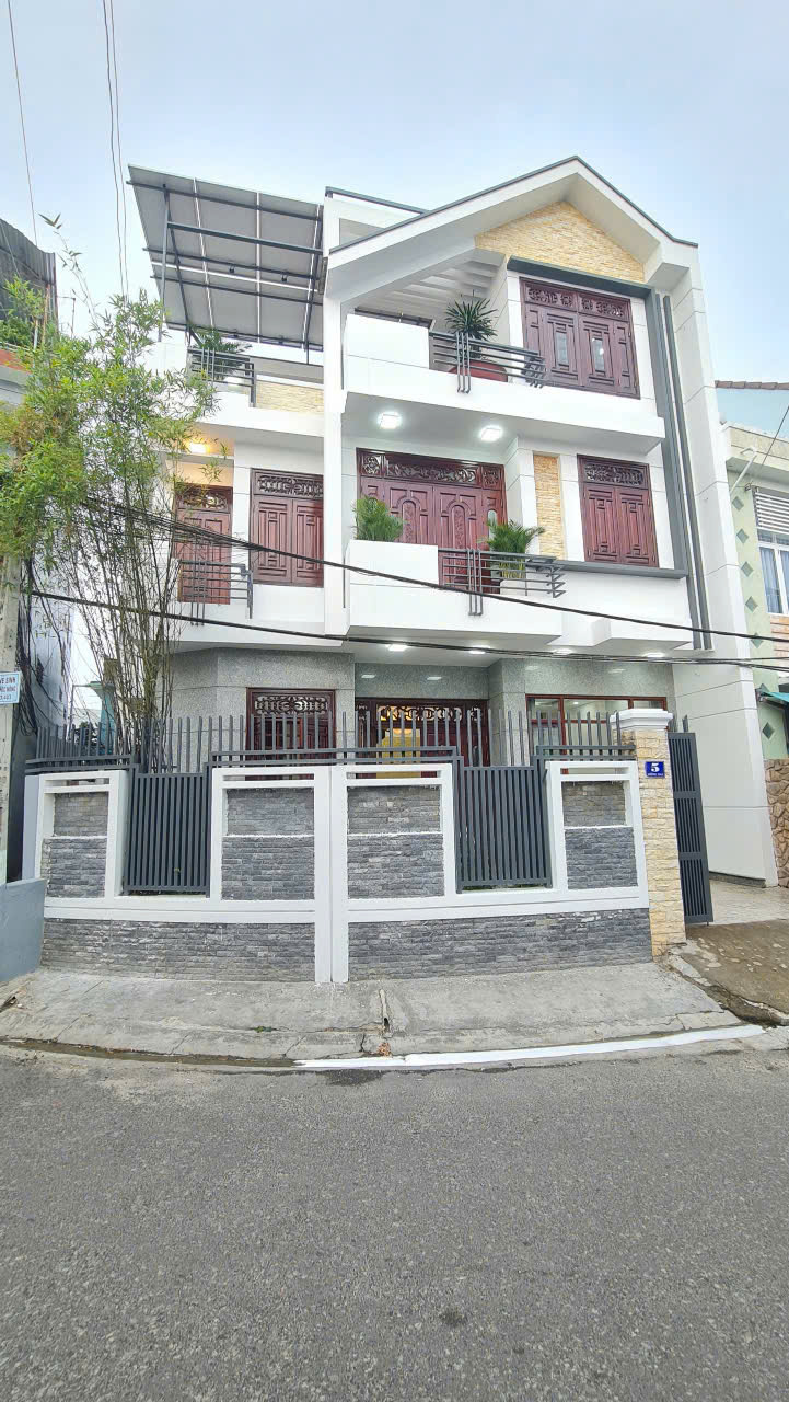 🌈Bán Nhà đẹp 3 tầng mặt tiền số 05 đường Đồng Nai  - Tp Nha Trang