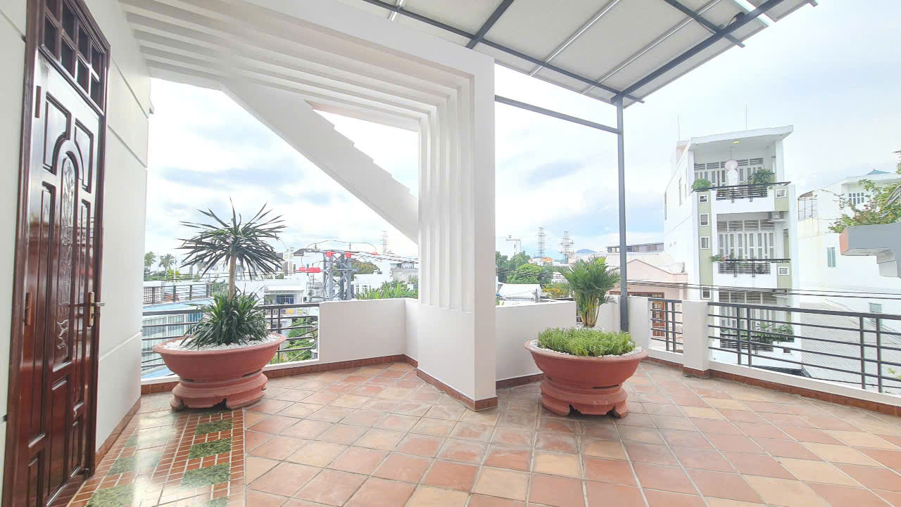 🌈Bán Nhà đẹp 3 tầng mặt tiền số 05 đường Đồng Nai  - Tp Nha Trang