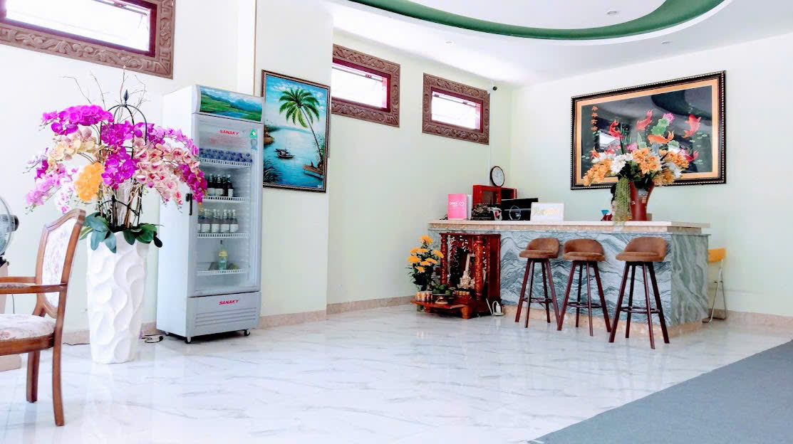 BÁN KHÁCH SẠN 4 TẦNG – 17 PHÒNG – 3 MẶT TIỀN