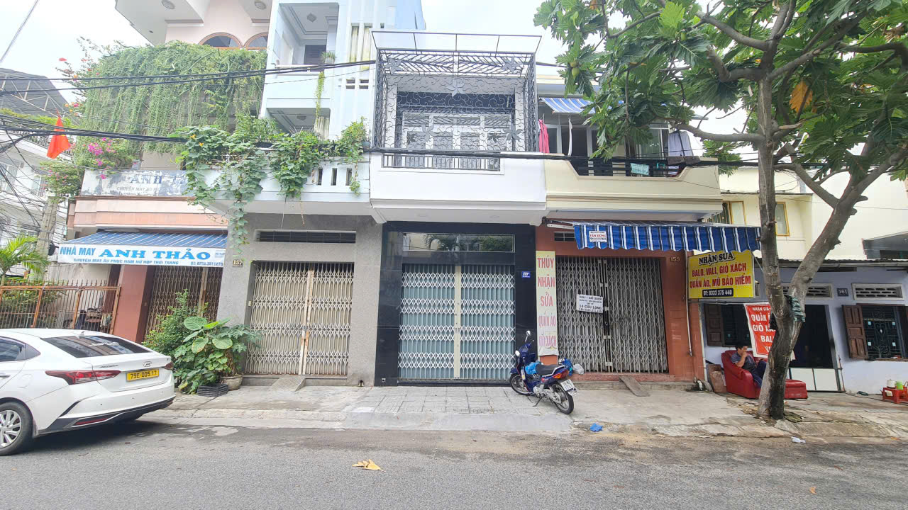 BÁN NHÀ ĐẸP 2 TẦNG MẶT TIỀN TRẦN NGUYÊN HÃN