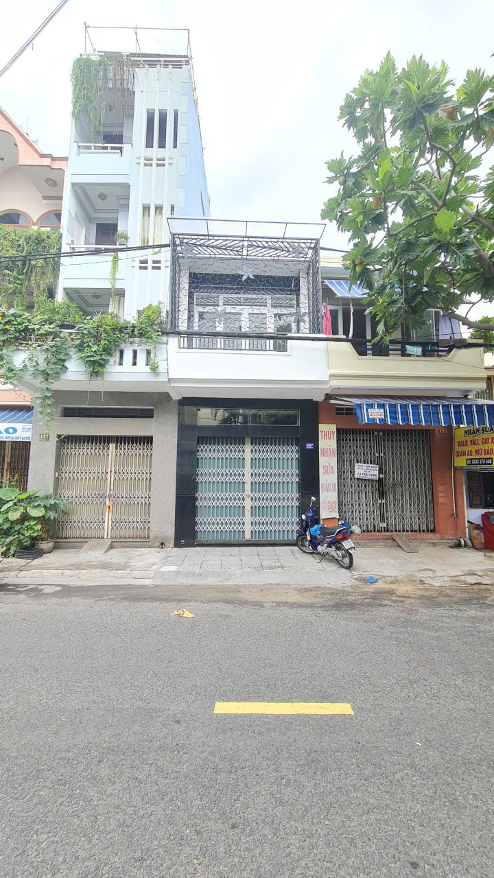 BÁN NHÀ ĐẸP 2 TẦNG MẶT TIỀN TRẦN NGUYÊN HÃN